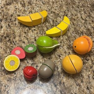 Melissa & Doug Colorful Wooden Fruit Play Set